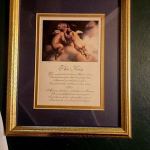 Gold framed "The Kiss" portrait